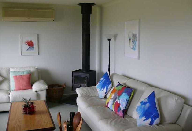 Riesling Country Cottages