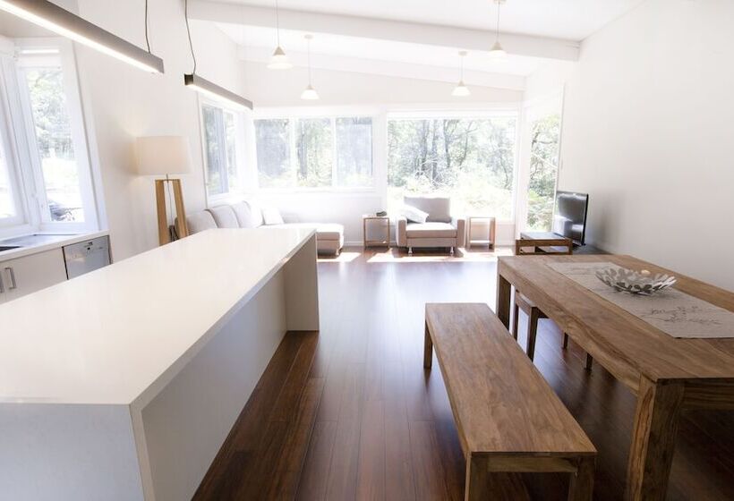 Royal National Park Cottages