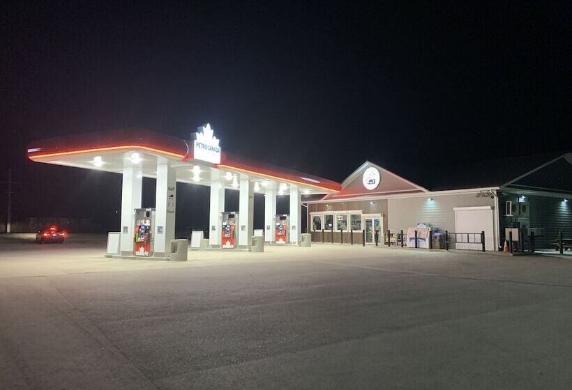 Tallboys Grill & Pub Motel