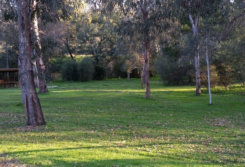 Yea Riverside Caravan Park