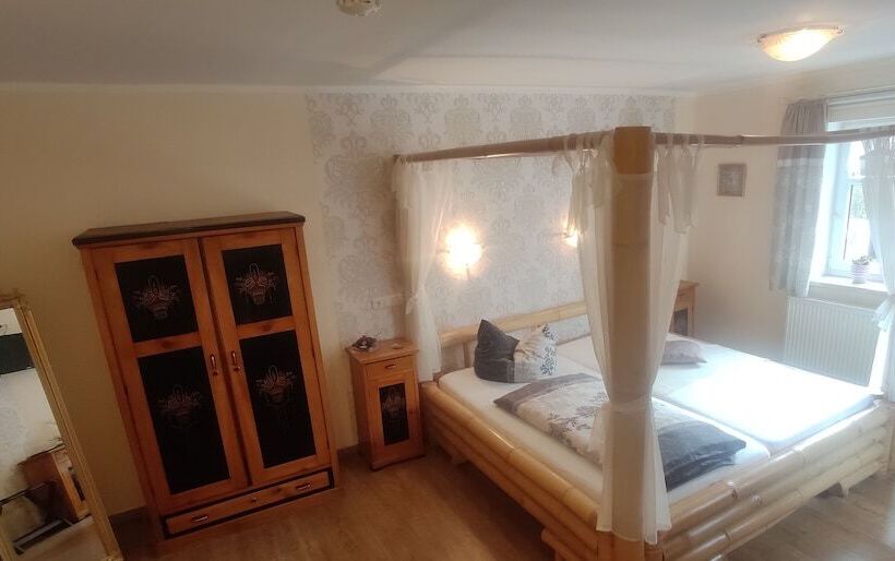 Antikhotel Steinbacher Hof