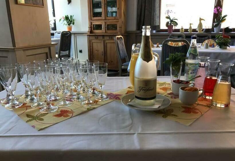 Bauer´s Pension Restaurant Catering