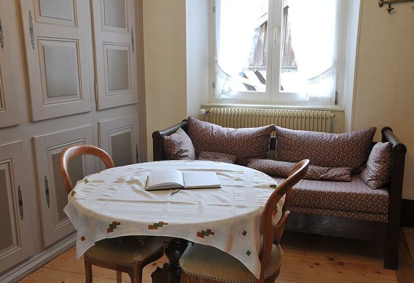 Bed and Breakfast Ancien Presbytere Albert Schweitzer