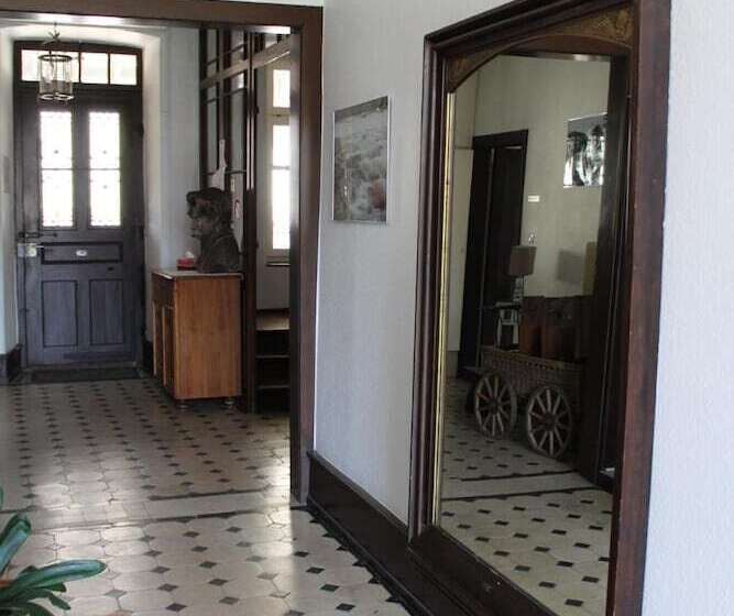 Bed and Breakfast Ancien Presbytere Albert Schweitzer