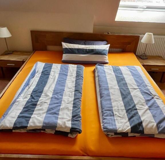 Bed and Breakfast Pension Kolibri