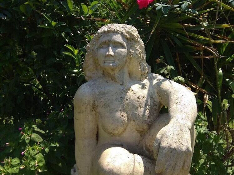 مبيت وإفطار Chambre D Hotes Les Alicantes