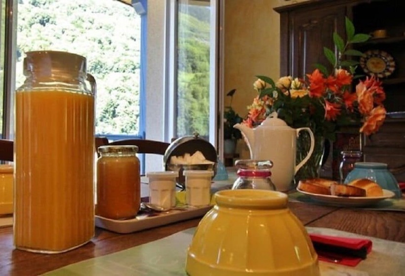 مبيت وإفطار Chambres D'hôtes La Munia