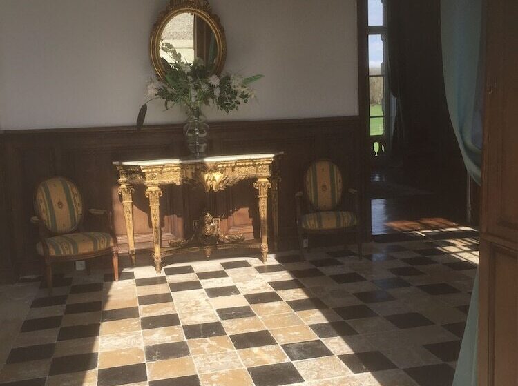 צימר Château D Auteuil