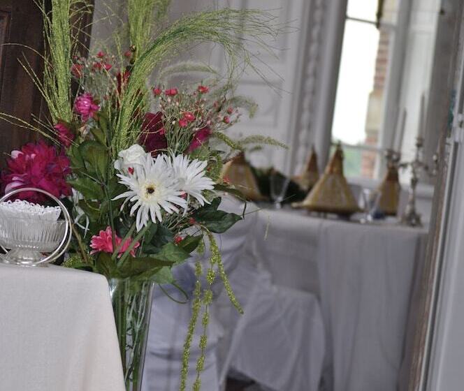 צימר Château D Auteuil