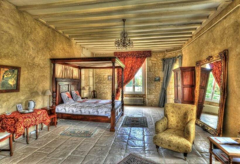 Bed and Breakfast Château De Blavou Normandie