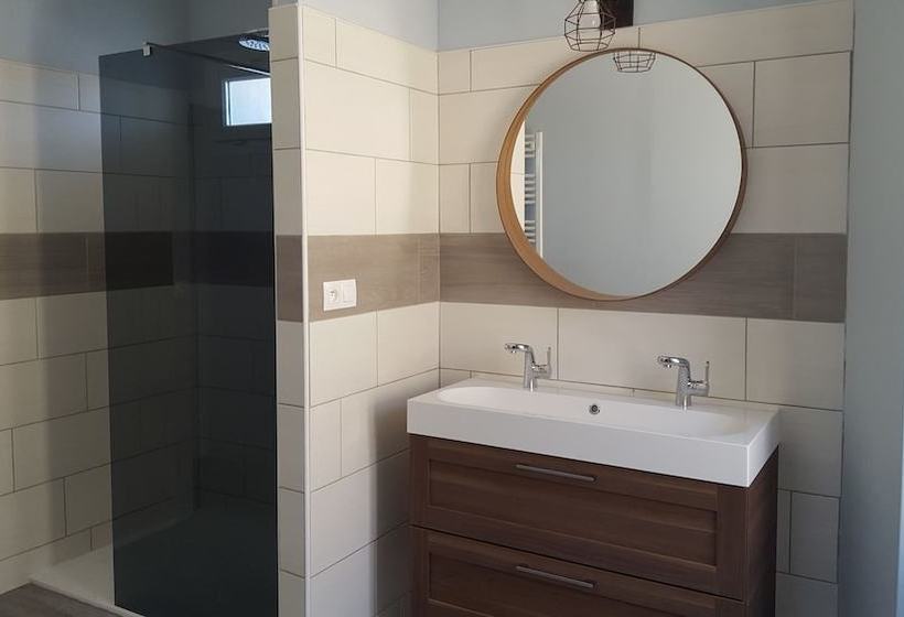 Bed and Breakfast La Maison D A Côté