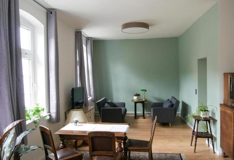 مبيت وإفطار Landhof Liebsch, Mit Pool Und Sauna