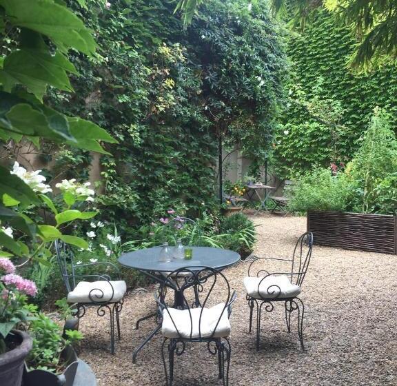 مبيت وإفطار Le Logis Blanc Bed&breakfast