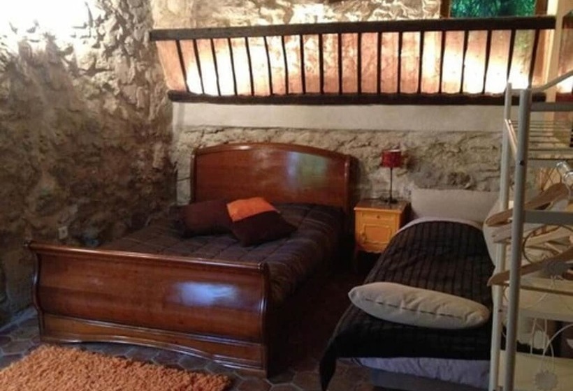 Moulin De Moulignon B&b