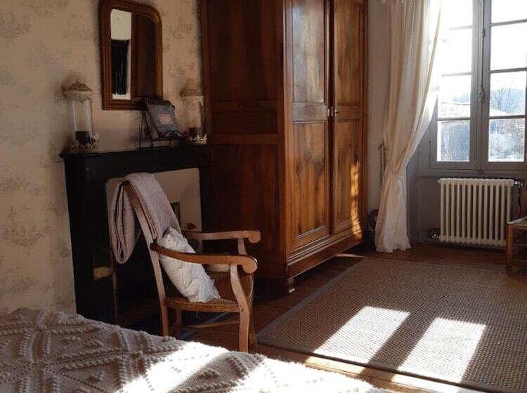 ベッドアンドブレックファースト Chambre D Hôtes Les 2 Madeleine