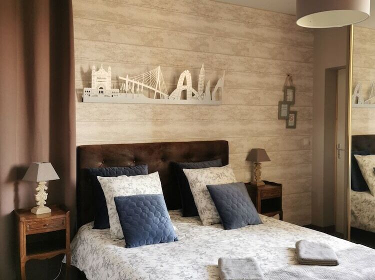 Bed and Breakfast Les Cloches De Corneville