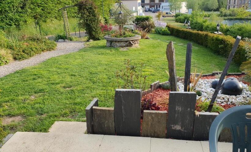 Bed and Breakfast Les Cloches De Corneville