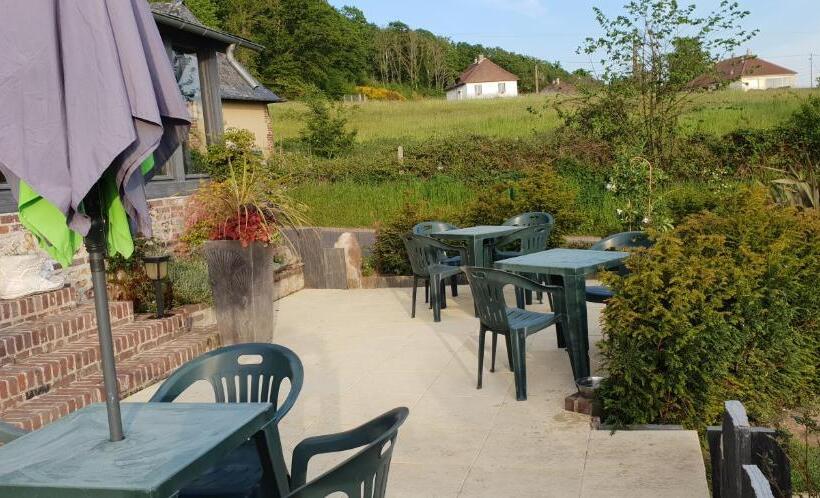 Bed and Breakfast Les Cloches De Corneville