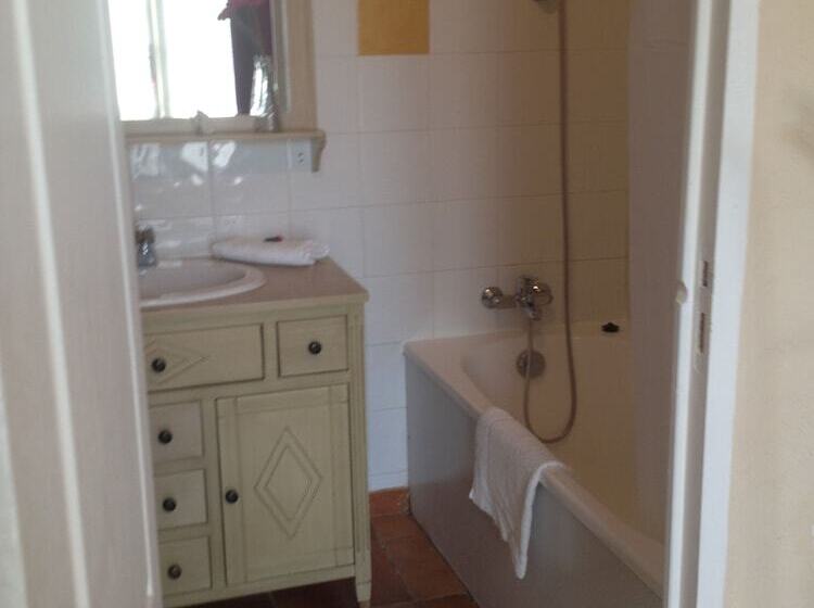 B&b Les Romarins