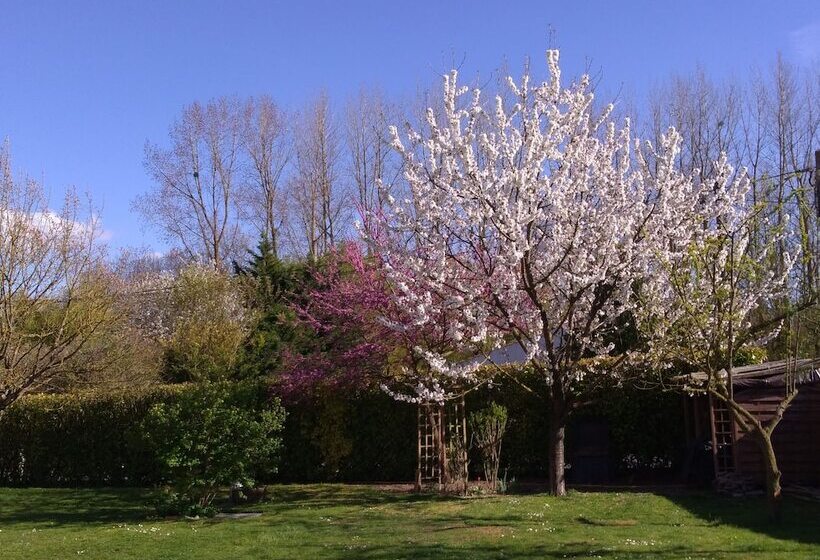 住宿加早餐  Maison D'hôtes Le Cadran Solaire