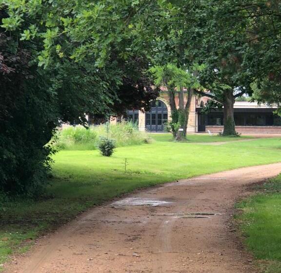 مبيت وإفطار Orangerie De Chatel Selection Figaro & Elle Magazine