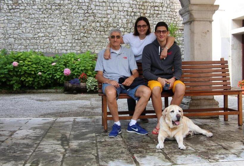 민박 Palazzo Scolari