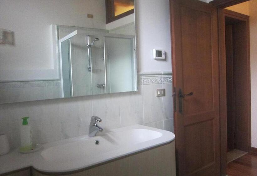 민박 Palazzo Scolari