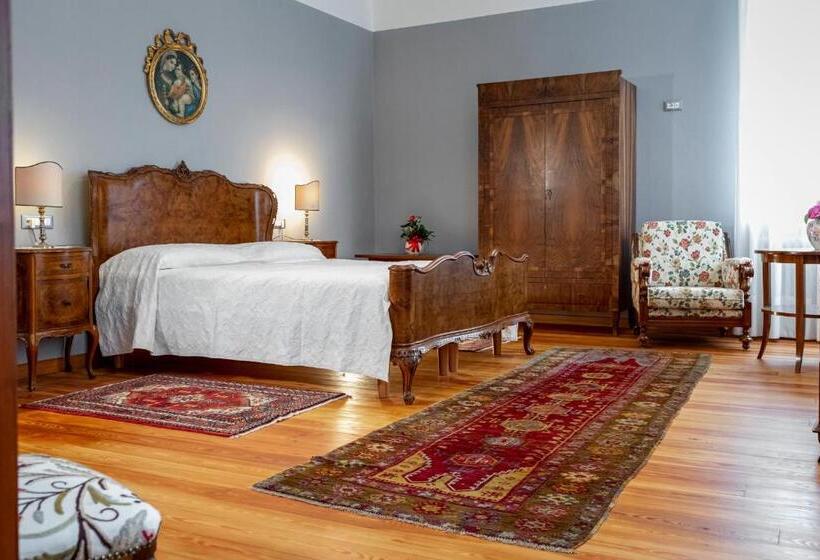 민박 Palazzo Scolari