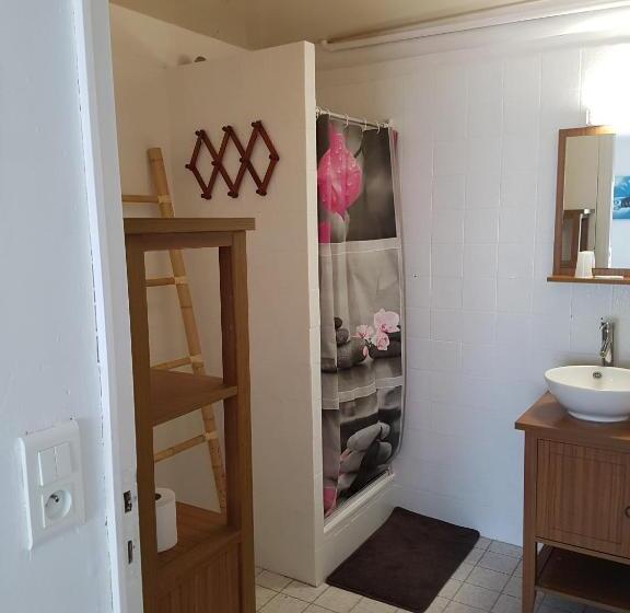 민박 Villa Face Mer