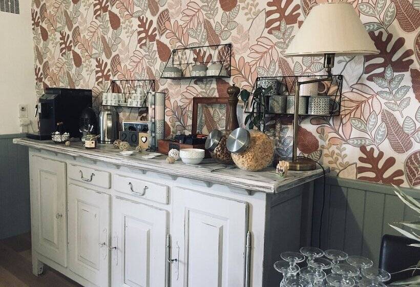 فندق فئة نجمة واحدة Auberge Du Relais D Auniac Hotel Bar Restaurant Piscine