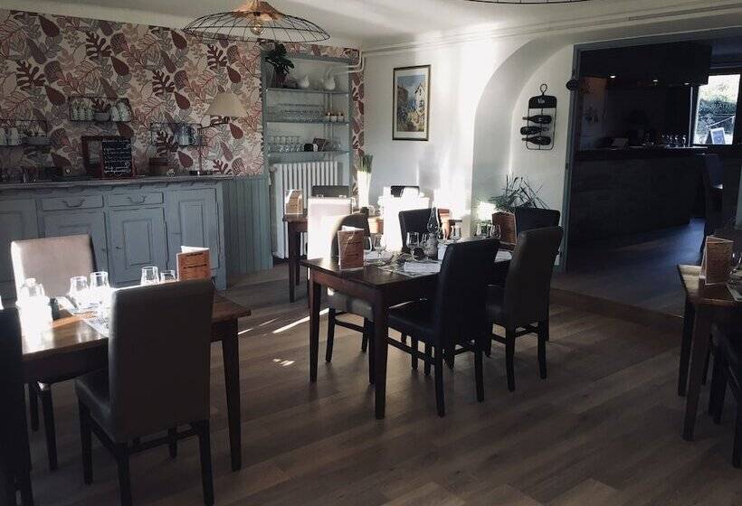 فندق فئة نجمة واحدة Auberge Du Relais D Auniac Hotel Bar Restaurant Piscine