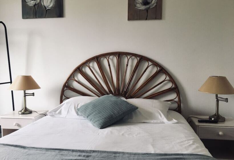 فندق فئة نجمة واحدة Auberge Du Relais D Auniac Hotel Bar Restaurant Piscine