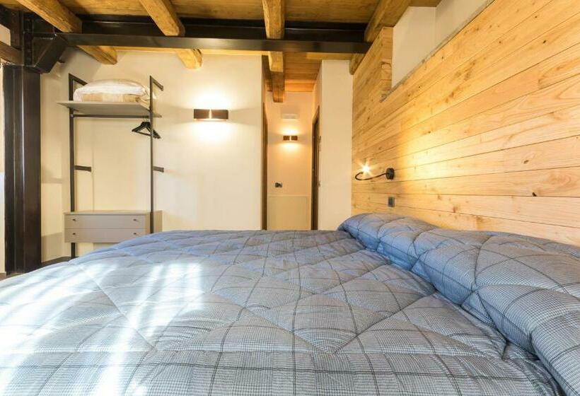 فندق فئة نجمة واحدة Borgotufi Albergo Diffuso