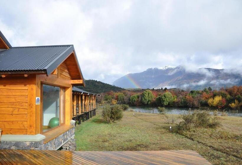 פונדק Hosteria Ruca Kitai