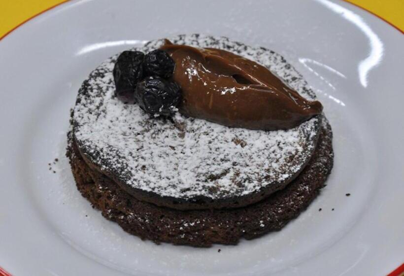 פונדק Hosteria Ruca Kitai