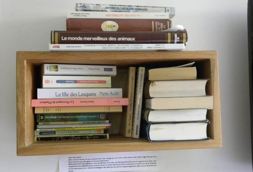 בית מלון כפרי Auberge Des Clarines