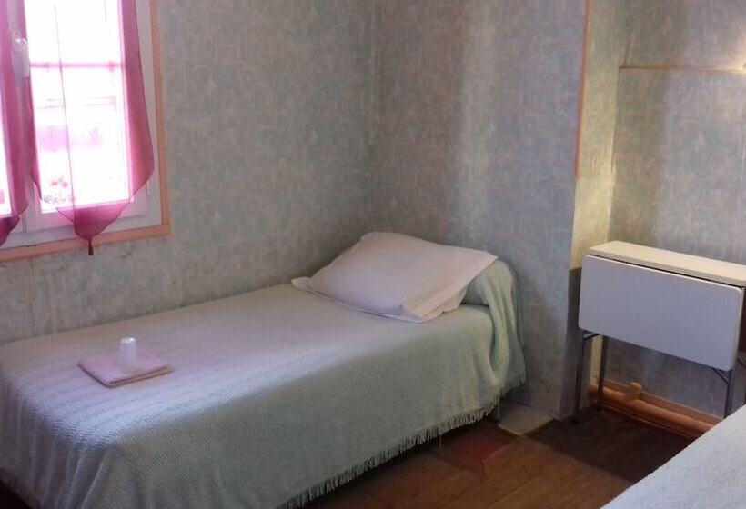 فندق Auberge Des Pilotis