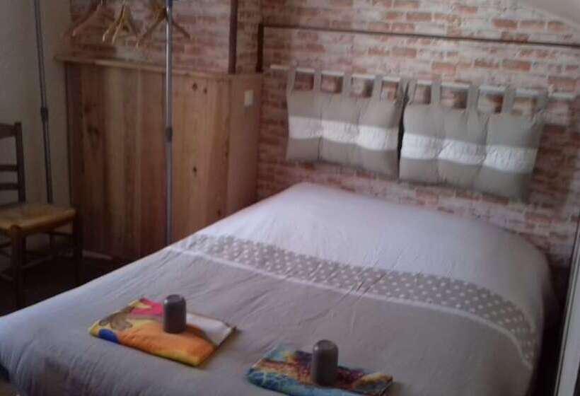 فندق Auberge Des Pilotis