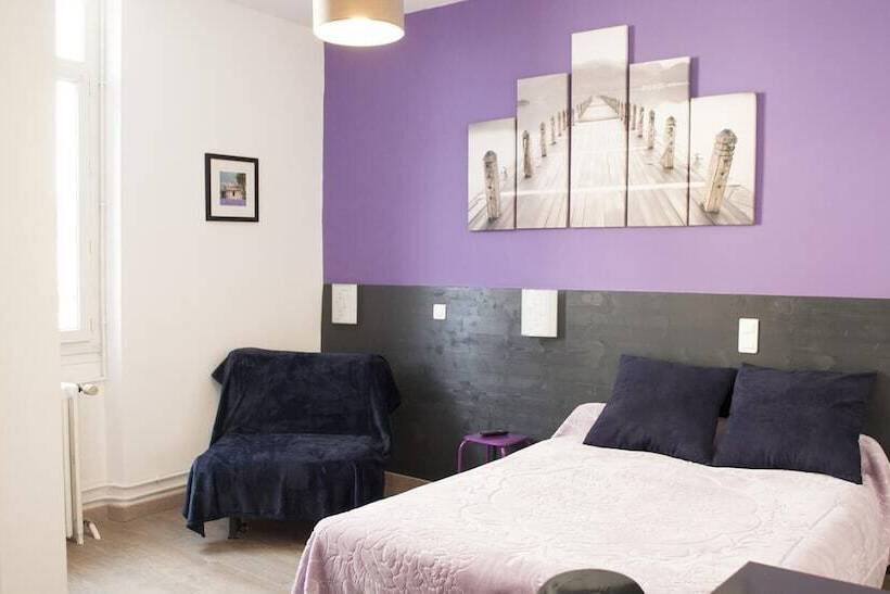 فندق Aux Lys D'or