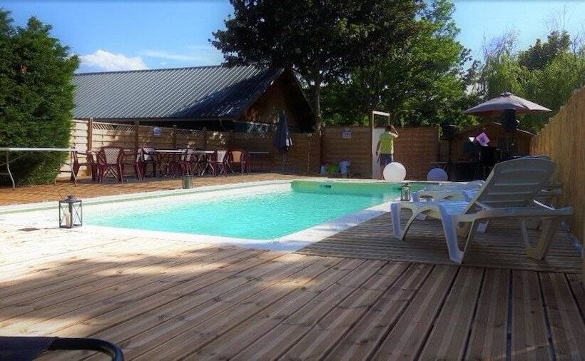 בית מלון כפרי Camping New Rabioux