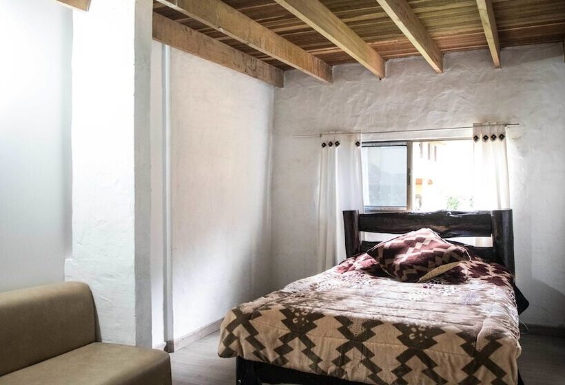 בית מלון כפרי Casa Pernia