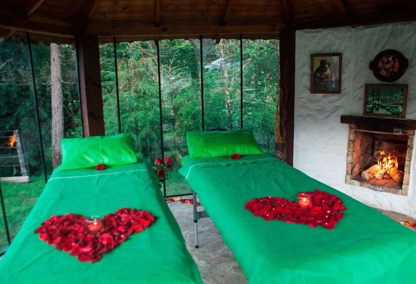 בית מלון כפרי Casa Pernia