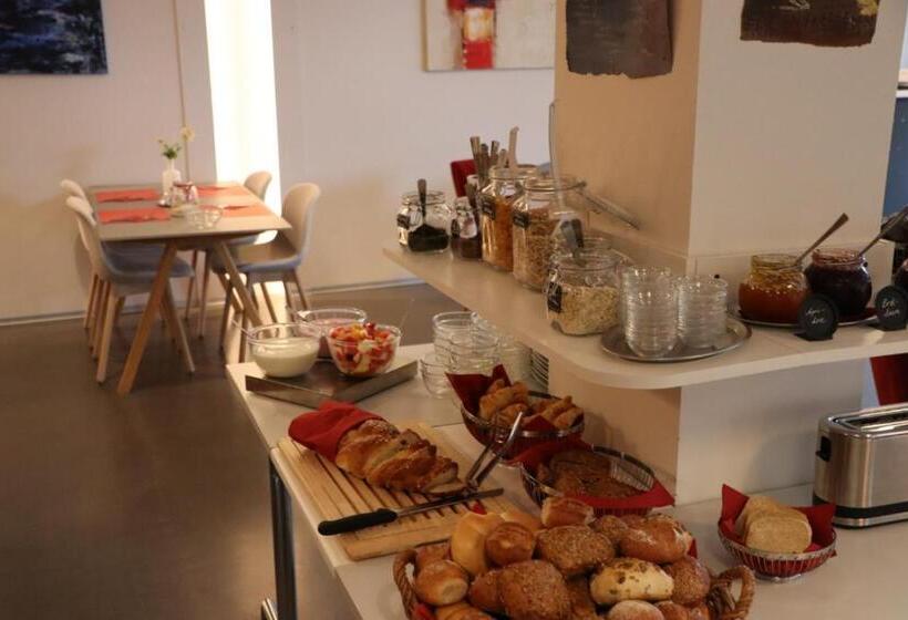 Отель Holzscheiter