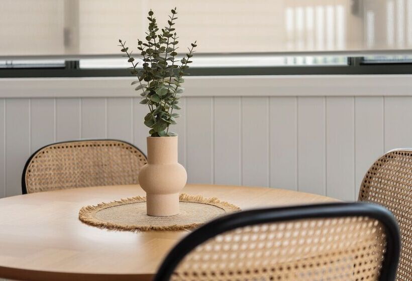 בית מלון כפרי Ingenia Holidays Merry Beach