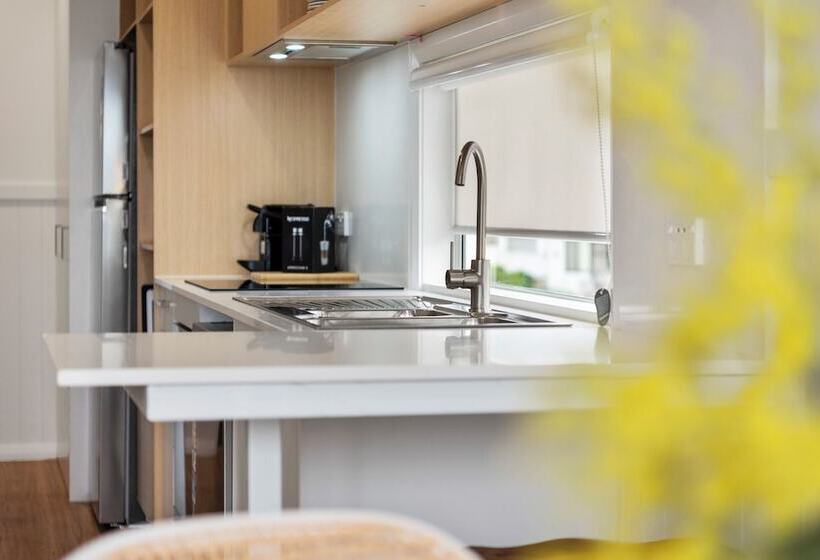 בית מלון כפרי Ingenia Holidays Merry Beach