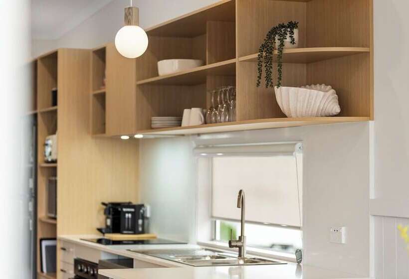 בית מלון כפרי Ingenia Holidays Merry Beach