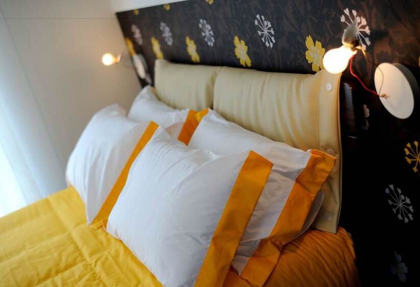 בית מלון כפרי La Foresteria Canavese Country Club