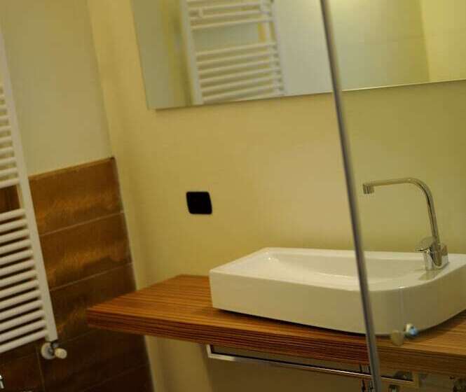 בית מלון כפרי La Foresteria Canavese Country Club