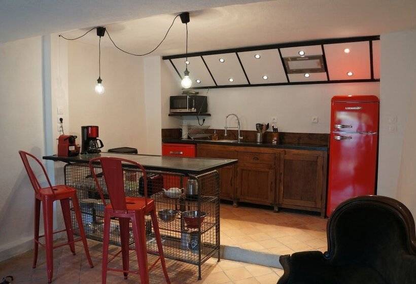 בית מלון כפרי La Santoline