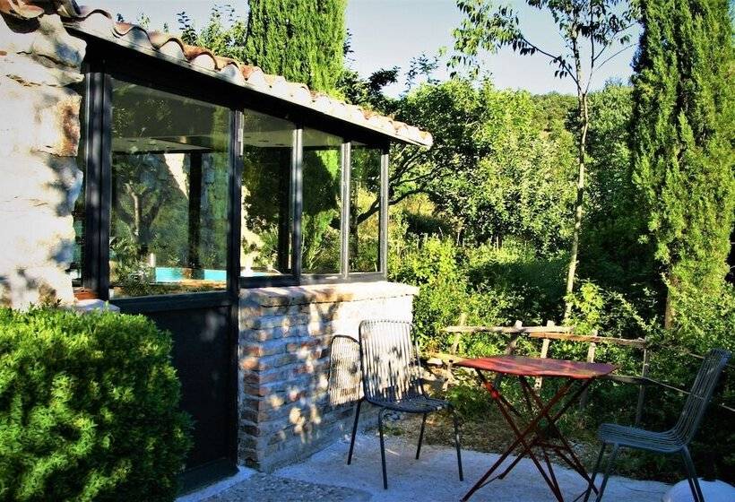 בית מלון כפרי La Santoline